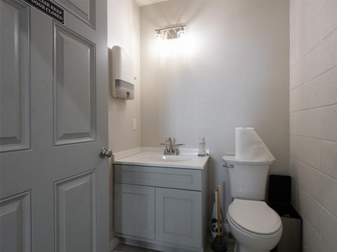 Tiny photo for 15225 NW 112th Place Road, Morriston, FL 32668 (MLS # OM712883)