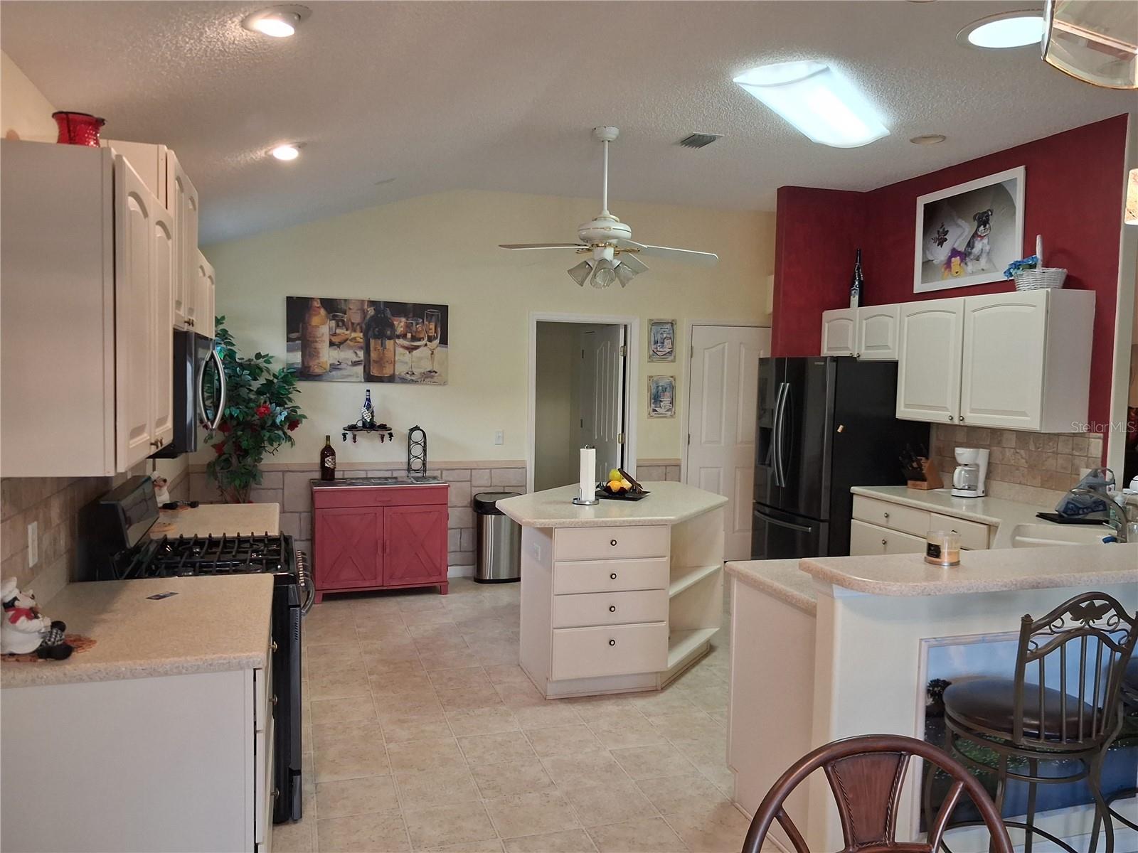 MARION UN #65 VLGS - Residential