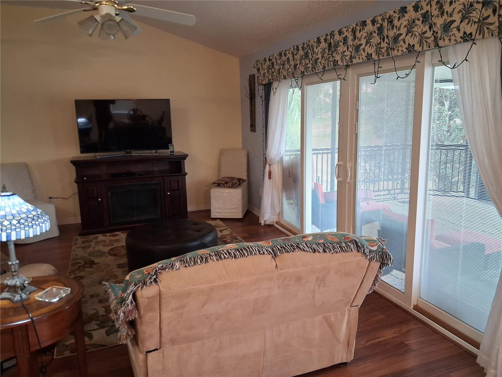 MARION UN #65 VLGS - Residential