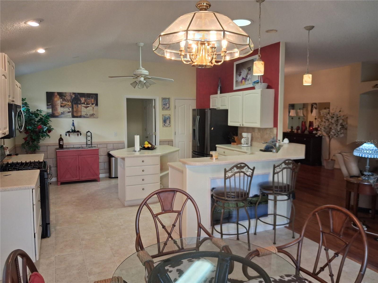 7886 SE 167TH MISTWOOD LANE