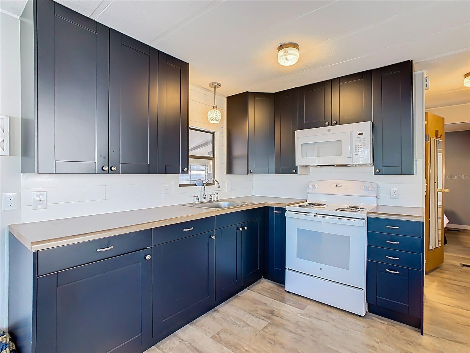 OUTDOOR RESORTS AT ORLANDO - Residential