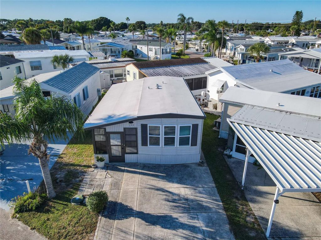 Photo of 9000 Us Hwy 192 #296, Clermont, FL 34714 (MLS # S5137699)