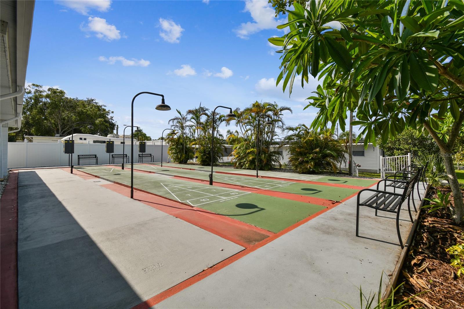 FLOWERWOOD CLUB MOBILE HOME PARK - Residential