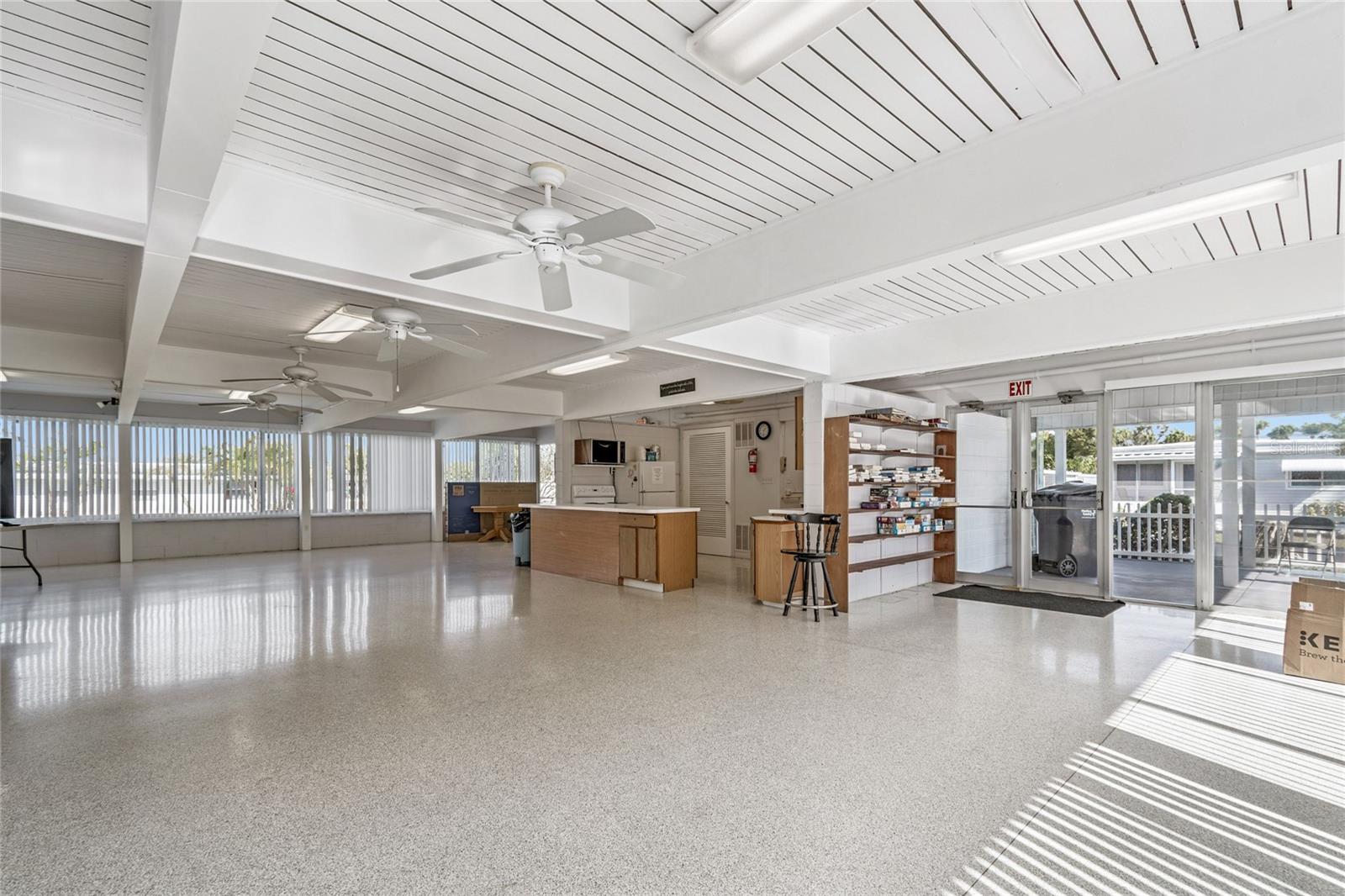 FLOWERWOOD CLUB MOBILE HOME PARK - Residential