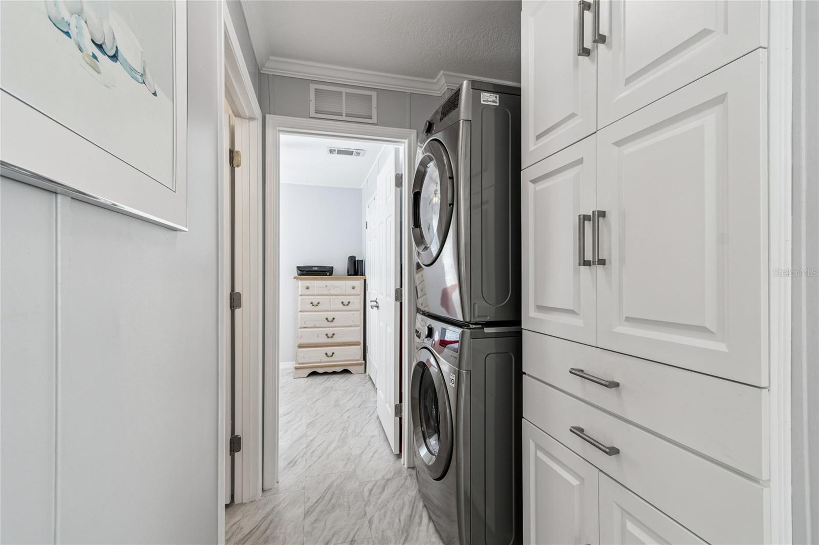 FLOWERWOOD CLUB MOBILE HOME PARK - Residential