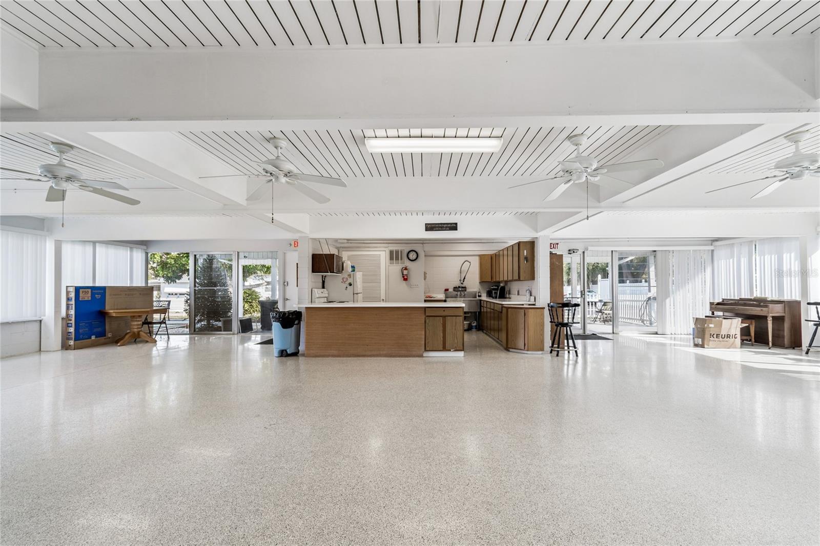 FLOWERWOOD CLUB MOBILE HOME PARK - Residential