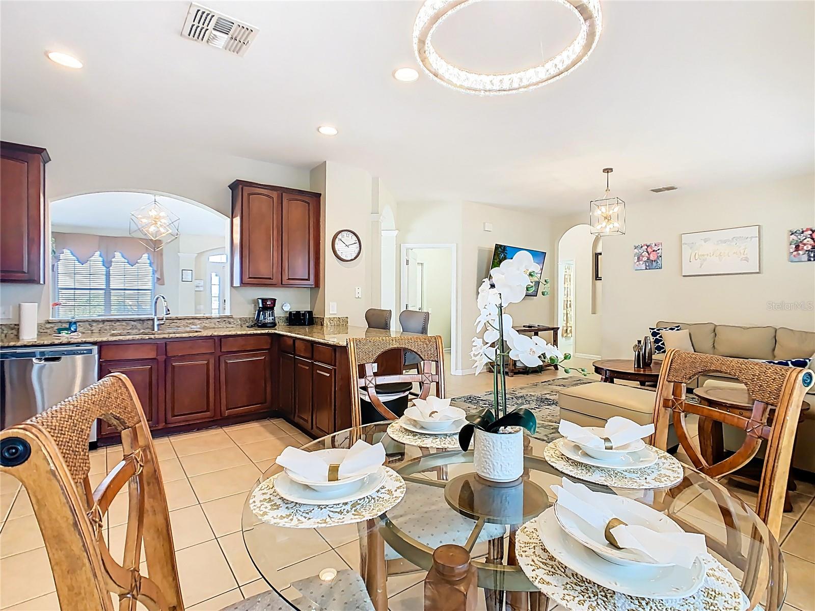 WINDSOR HILLS PH 06 - Residential