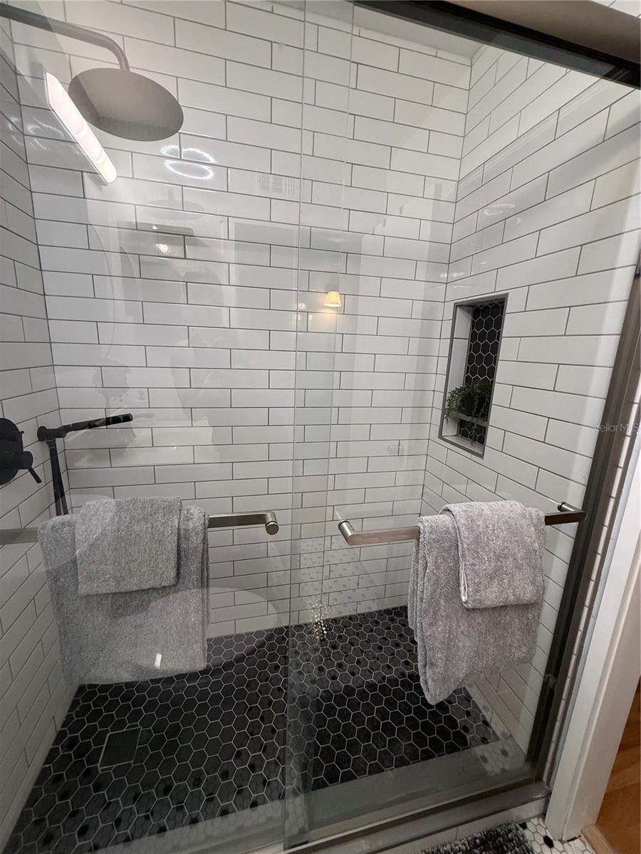 LES CHATEAUX CONDO - Residential