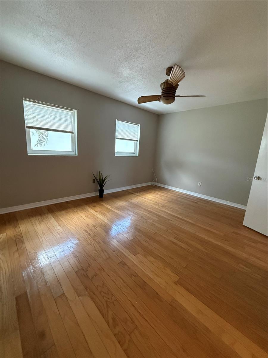 LES CHATEAUX CONDO - Residential