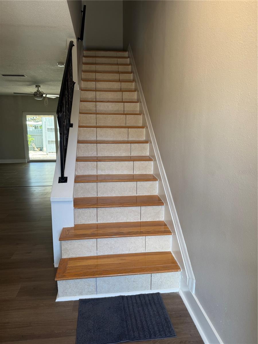 LES CHATEAUX CONDO - Residential