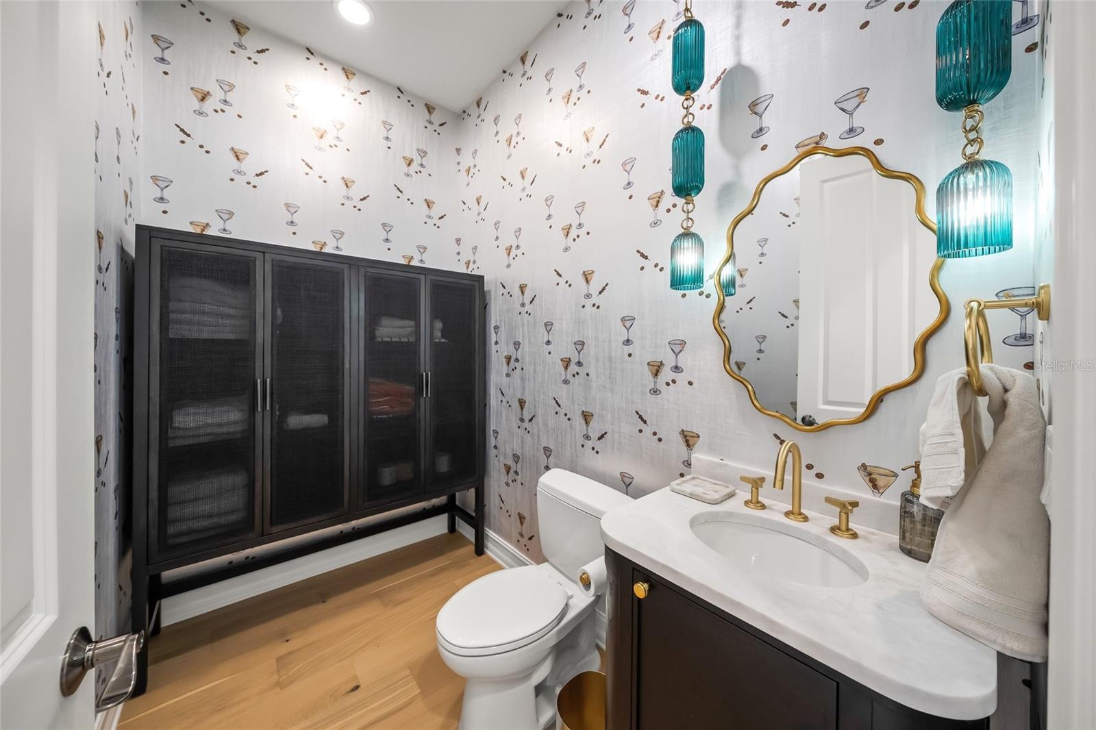 OYSTER BAY LANDINGS - Residential