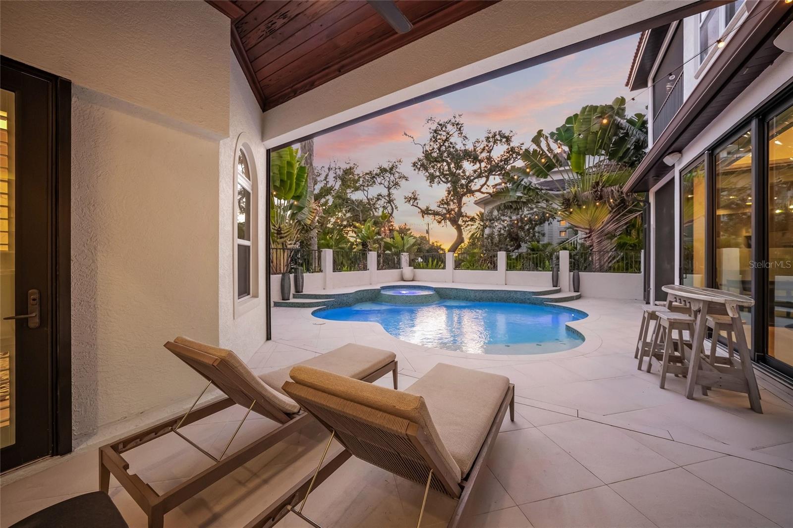 OYSTER BAY LANDINGS - Residential