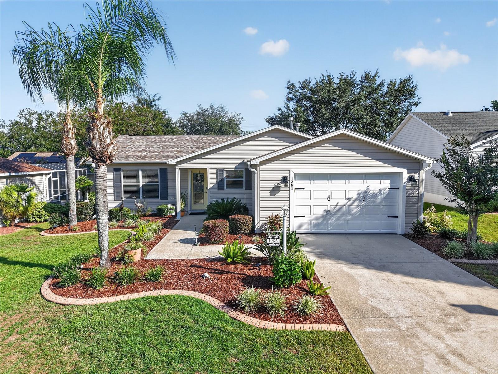 1285 FORT LAWN LOOP
