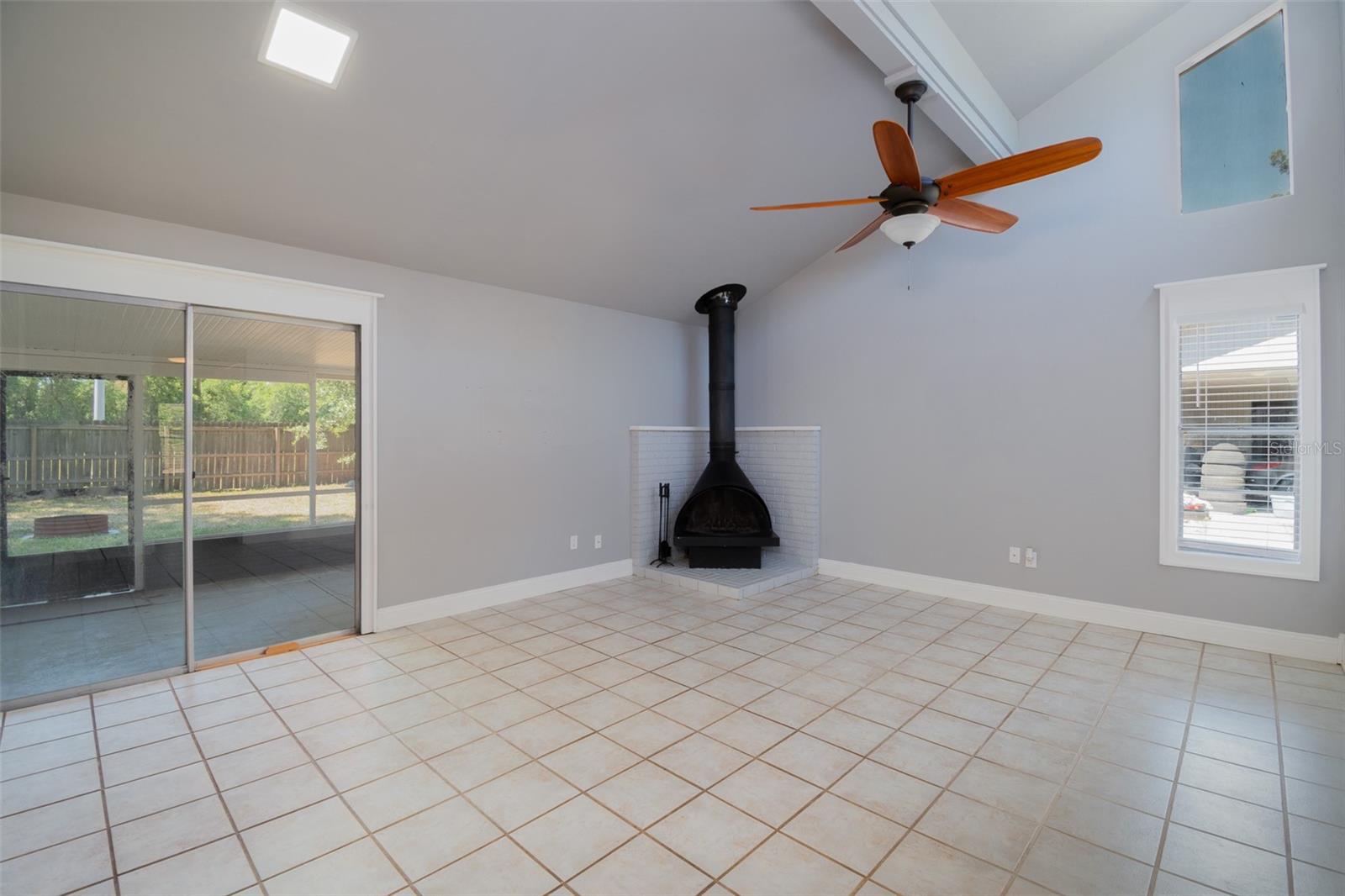 NORTHWOOD PINES UNIT 5 REP - Residential