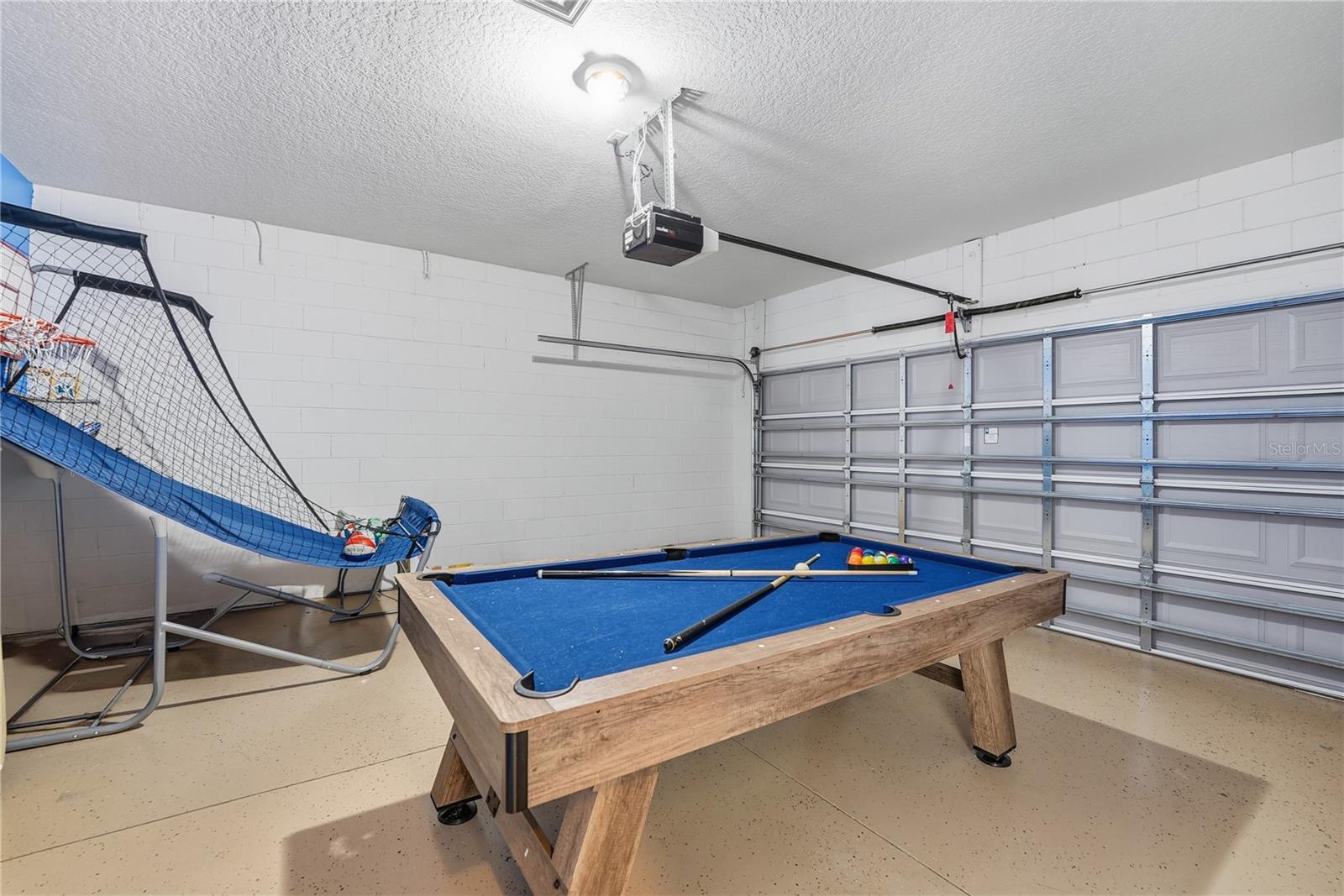 CRYSTAL COVE RESORT - Residential