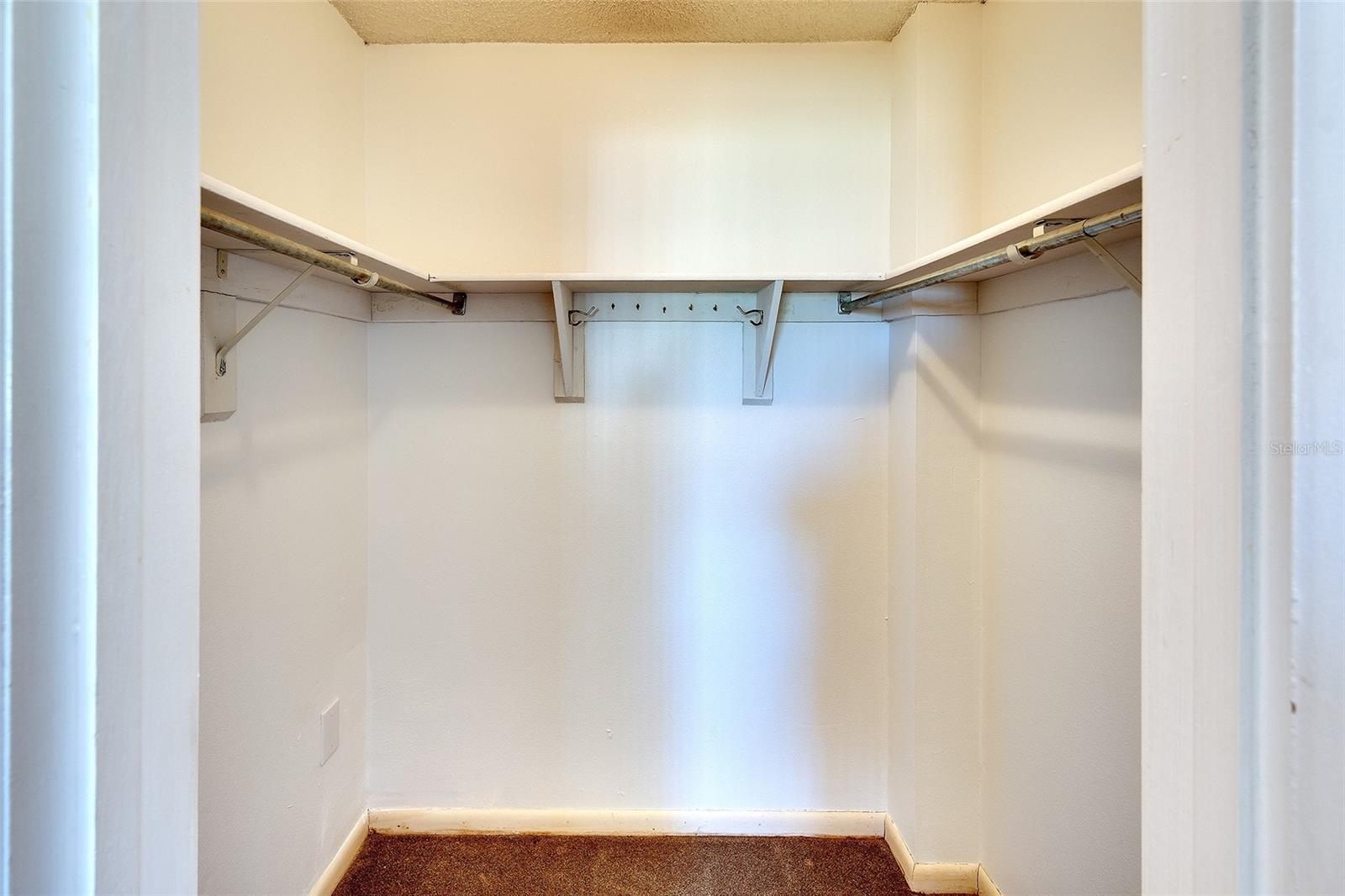 4202 35TH AVENUE W 7, BRADENTON, FL, 34205 2 4202 35TH AVENUE W 7