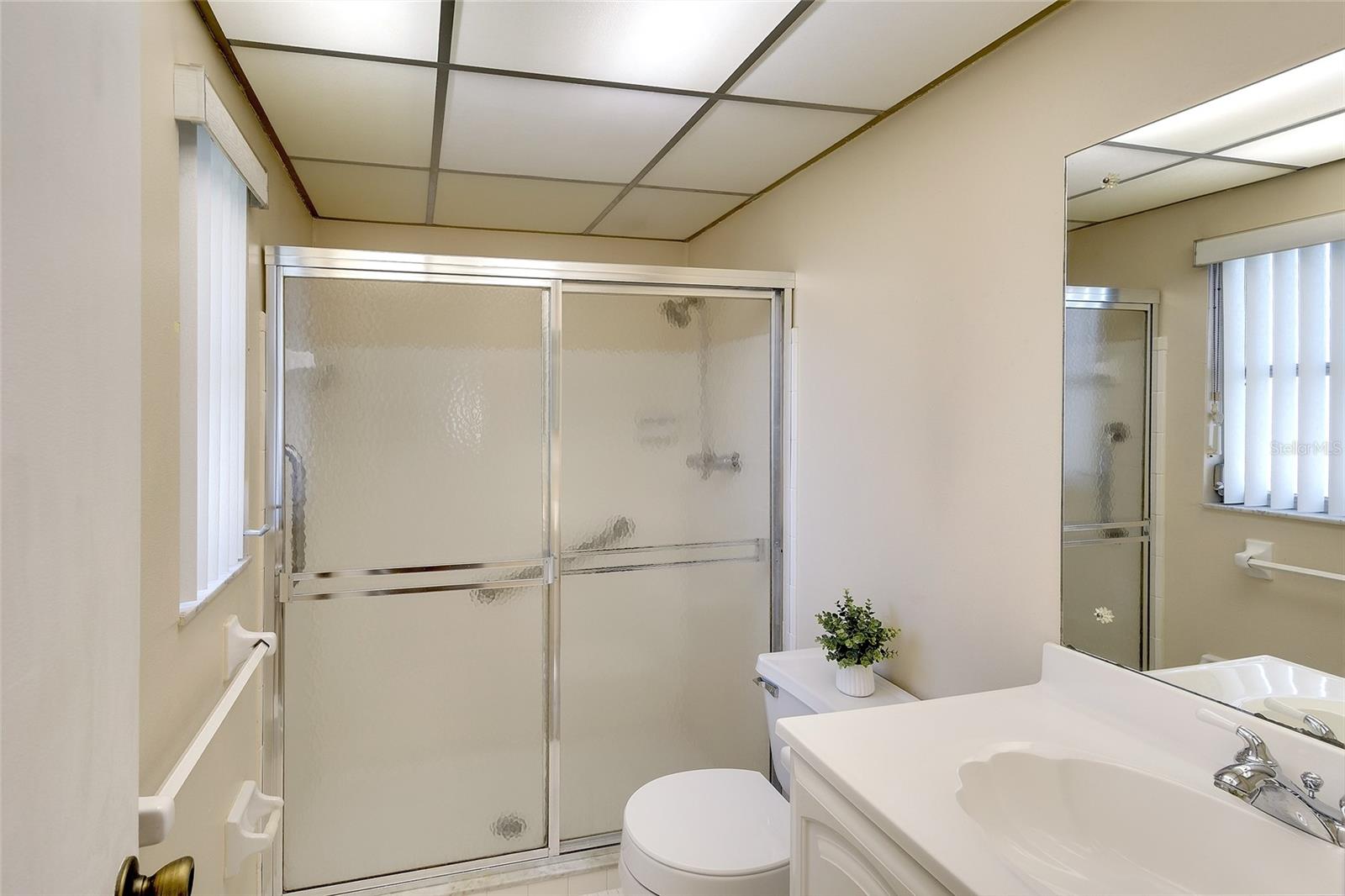 4202 35TH AVENUE W 7, BRADENTON, FL, 34205 3 4202 35TH AVENUE W 7