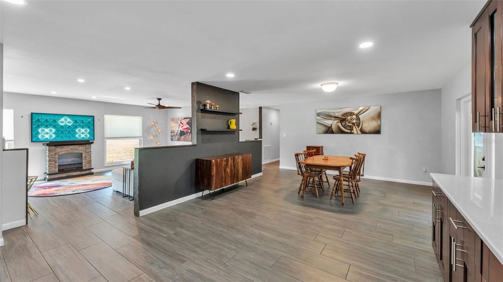 Photo of 1722 High Point Drive, Lakeland, FL 33813 (MLS # L4956119)