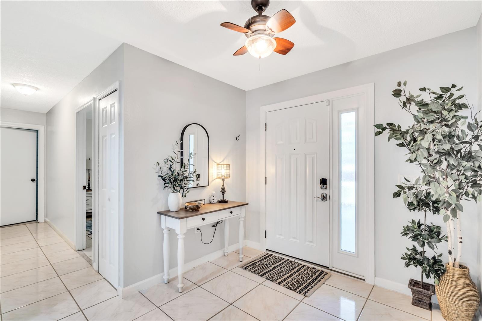 GEORGETOWNE - Residential