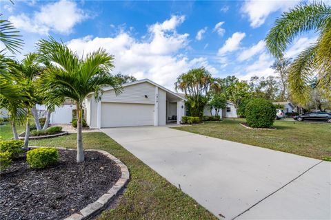 Photo of 1510 Georgetowne Lane, Sarasota, FL 34232 (MLS # A4684505)