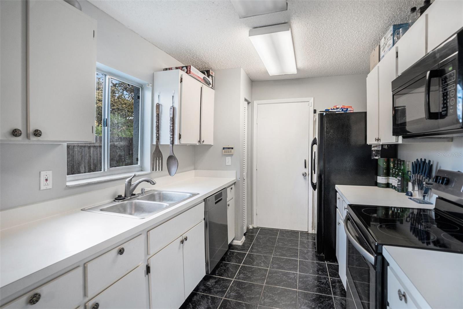 PEPPERMILL AT PROVIDENCE LAKES - Residential