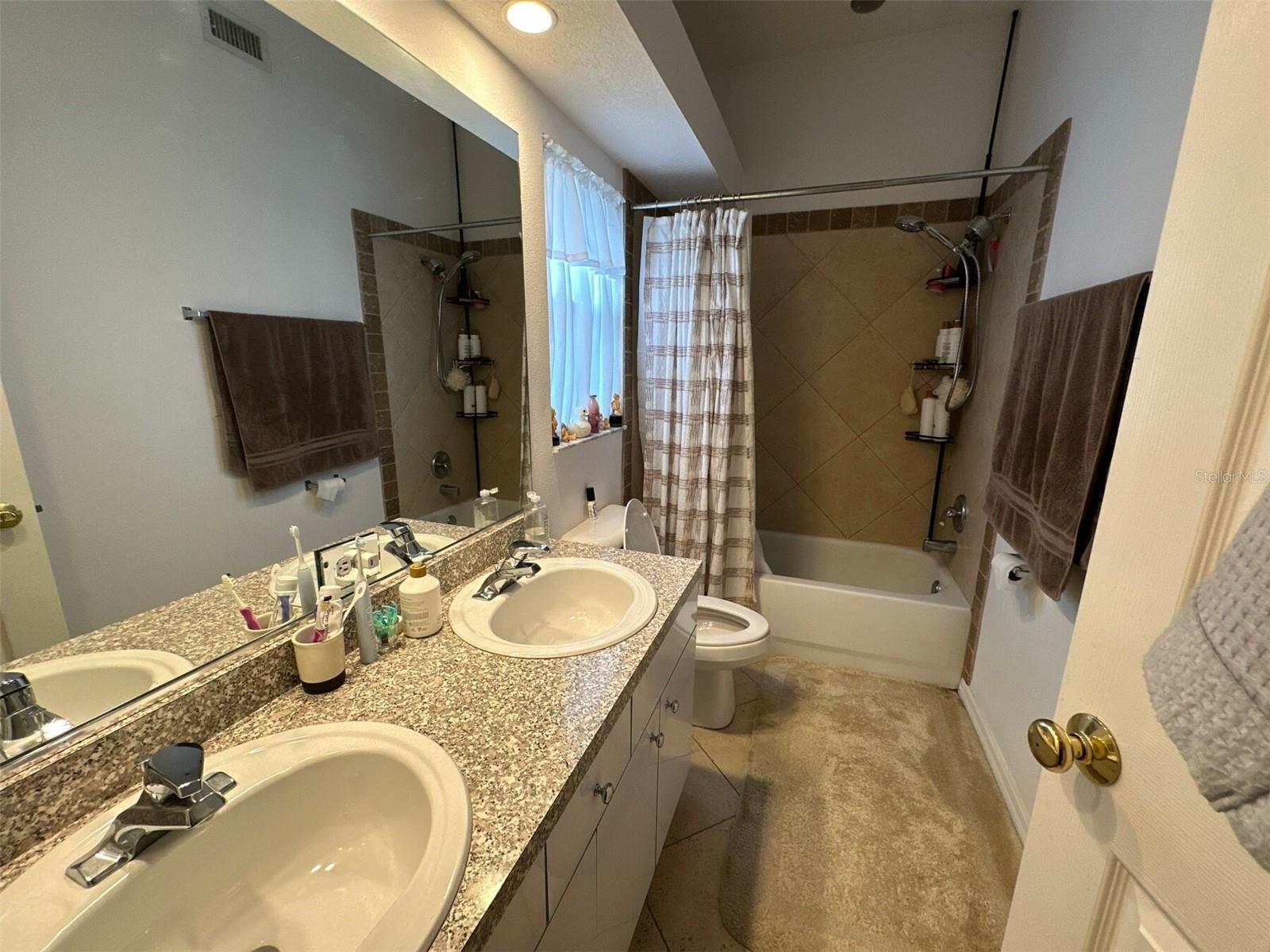 0000 - NOT PART OF A SUBDIVISION - Residential Income