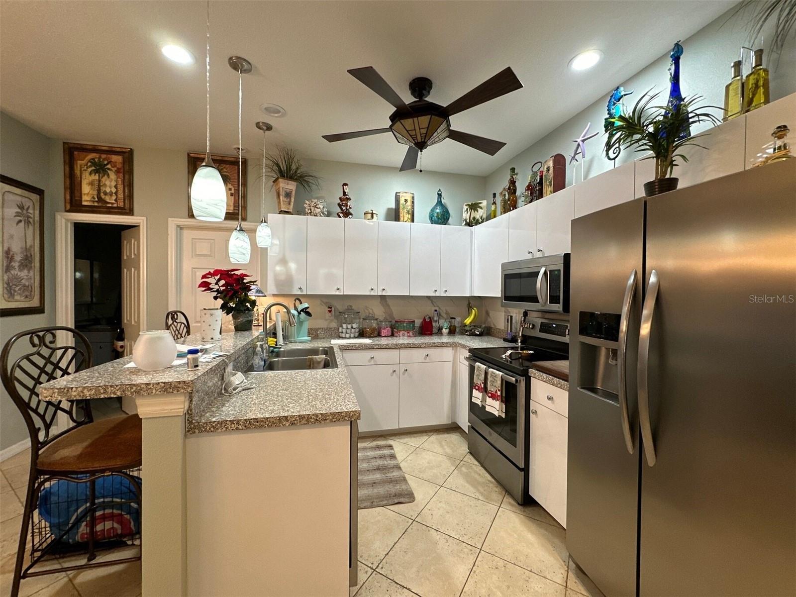 0000 - NOT PART OF A SUBDIVISION - Residential Income