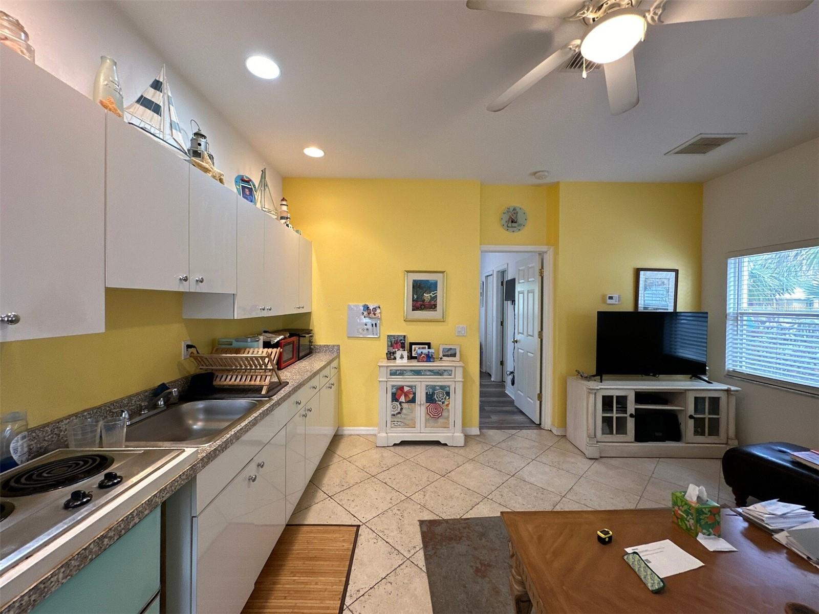 0000 - NOT PART OF A SUBDIVISION - Residential Income