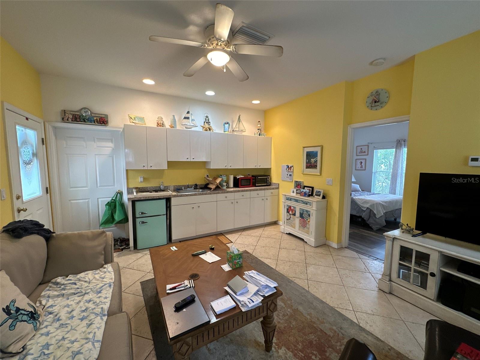 0000 - NOT PART OF A SUBDIVISION - Residential Income