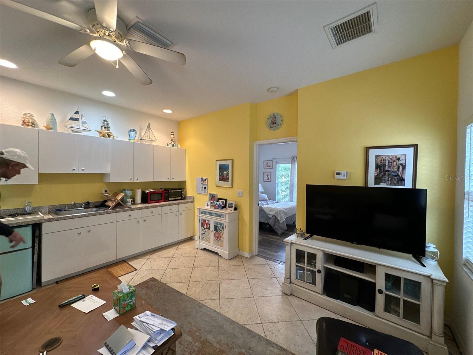 0000 - NOT PART OF A SUBDIVISION - Residential Income