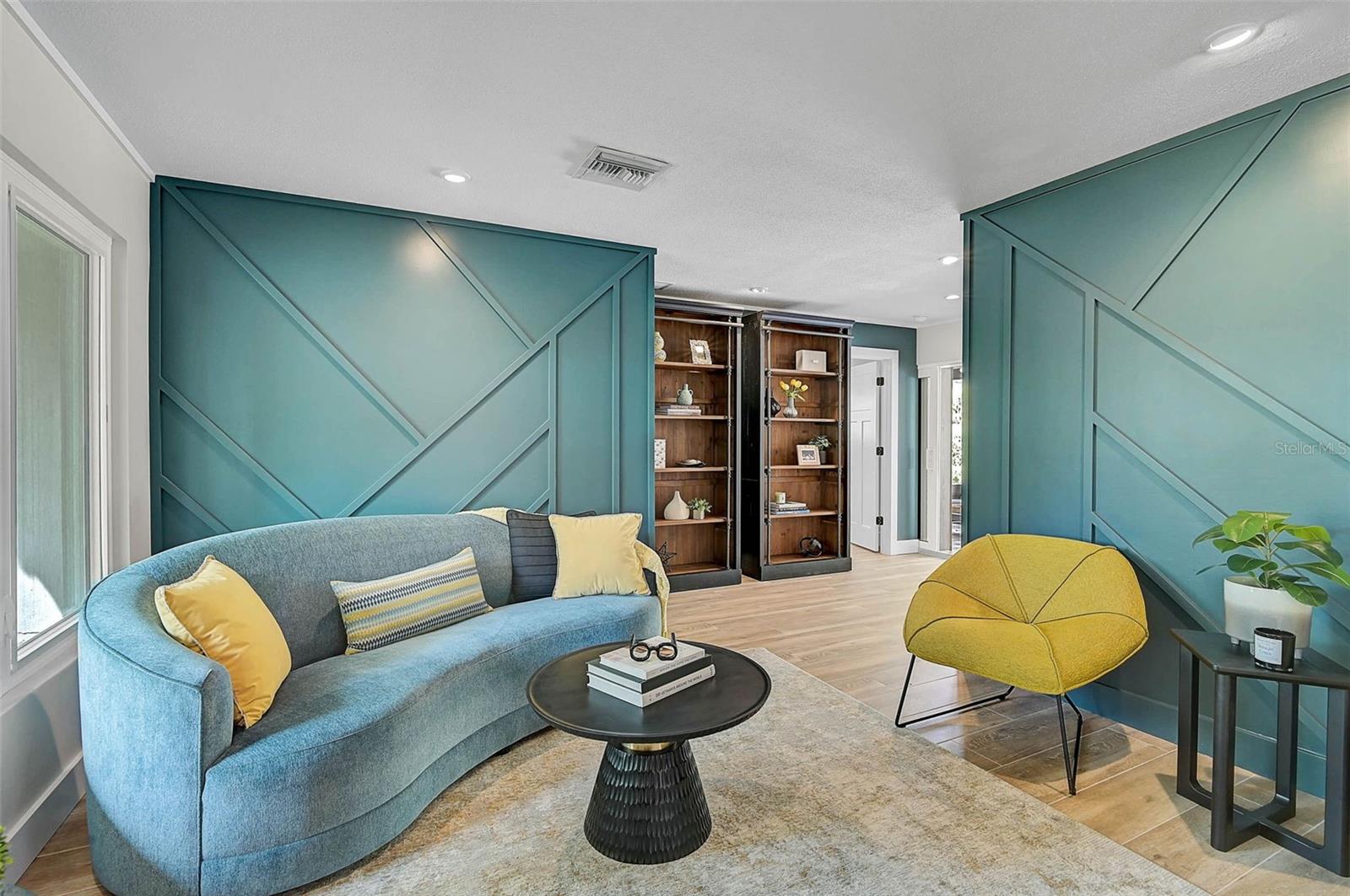 577 CORWOOD DRIVE