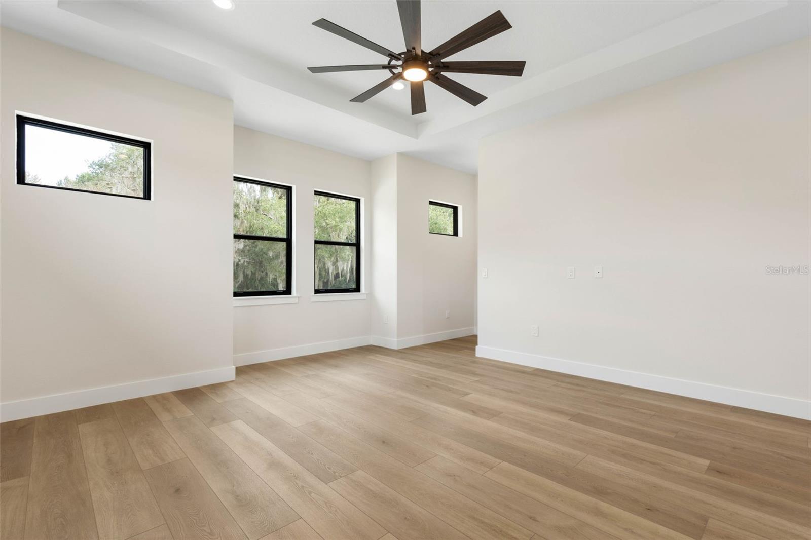 HARBOR VILLAGE MARINA - Residential