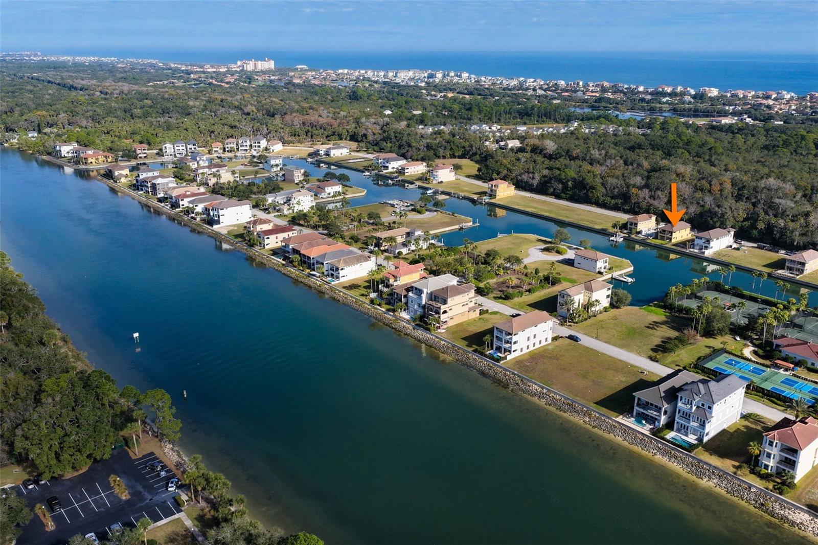 HARBOR VILLAGE MARINA - Residential
