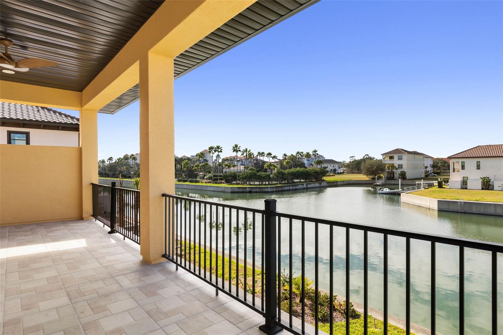 HARBOR VILLAGE MARINA - Residential