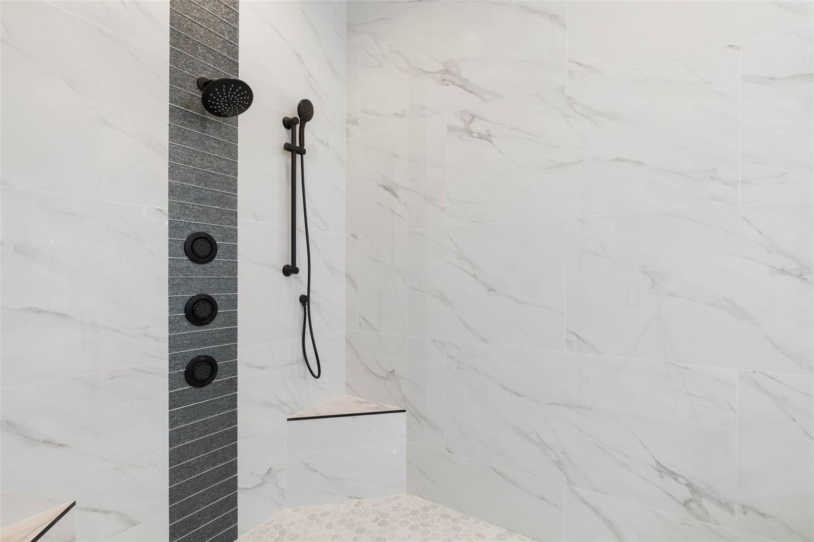 HARBOR VILLAGE MARINA - Residential