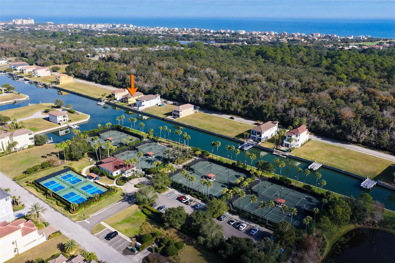 HARBOR VILLAGE MARINA - Residential