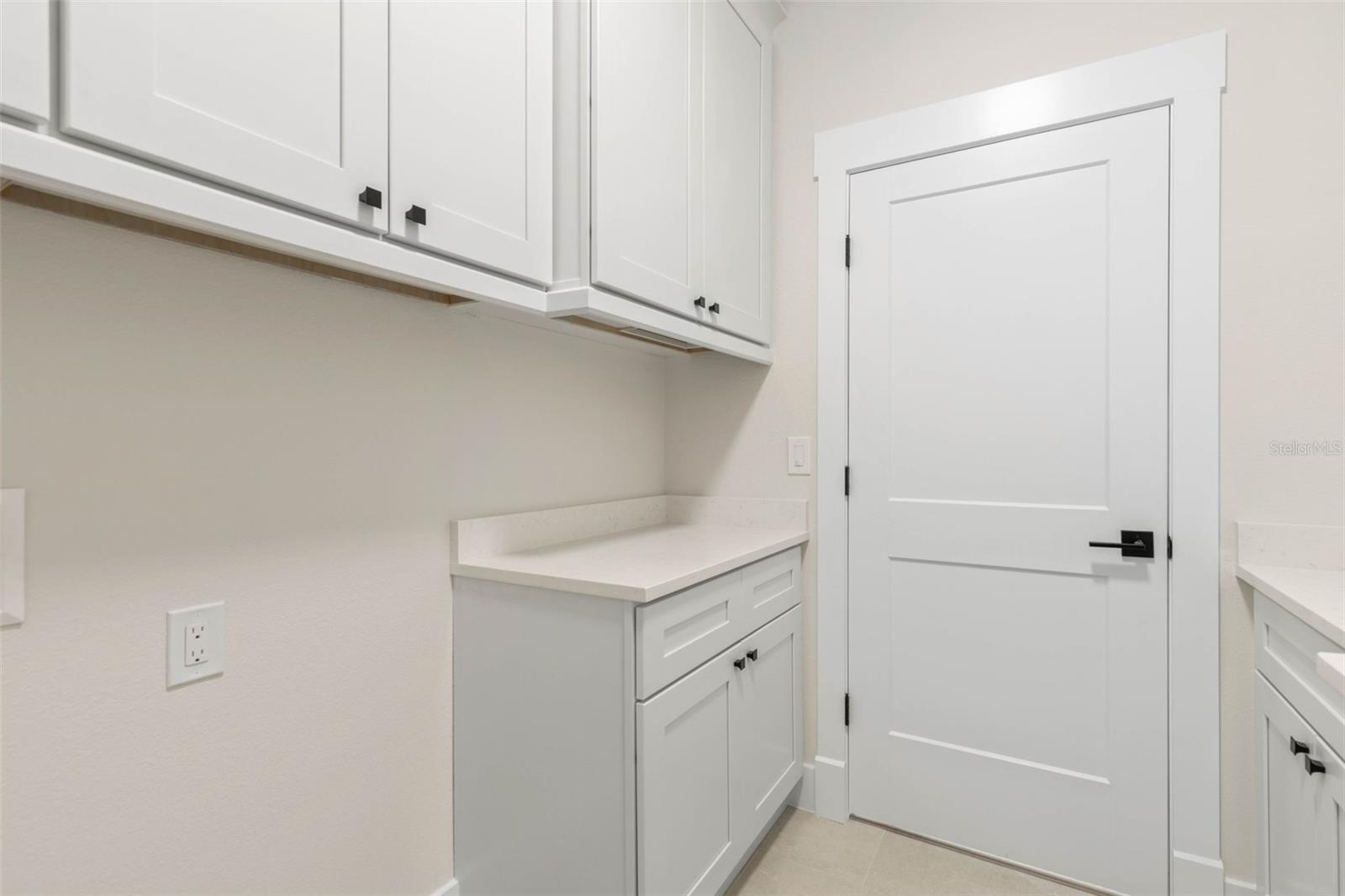 HARBOR VILLAGE MARINA - Residential