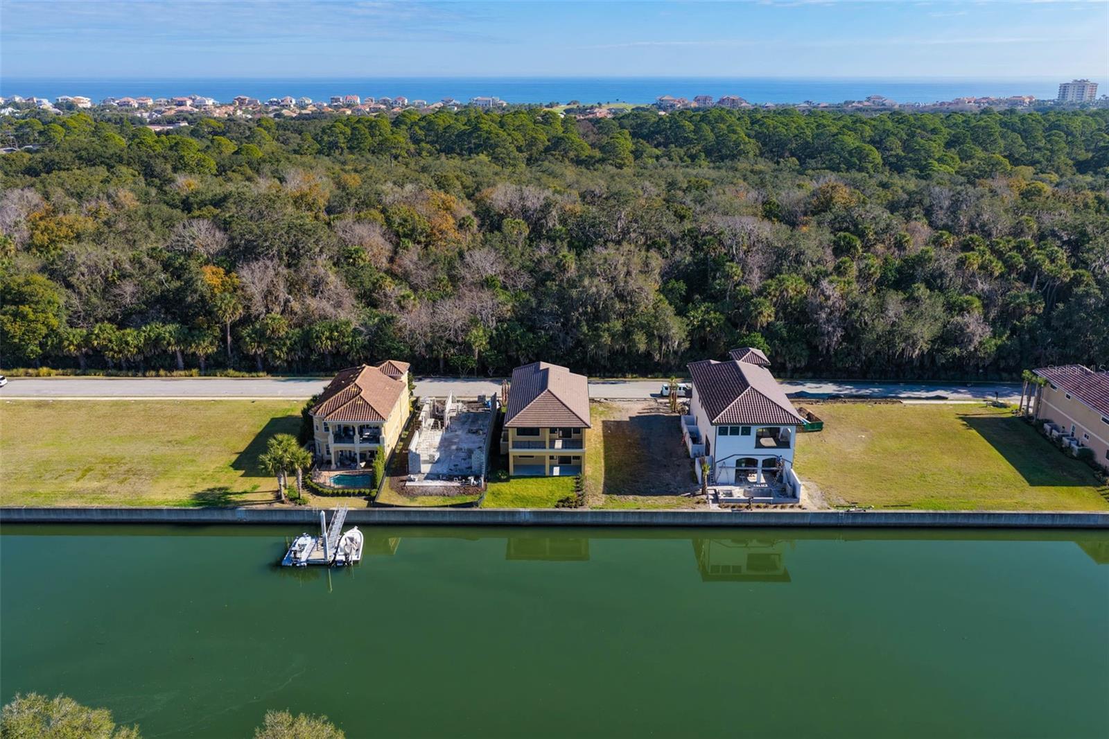 HARBOR VILLAGE MARINA - Residential