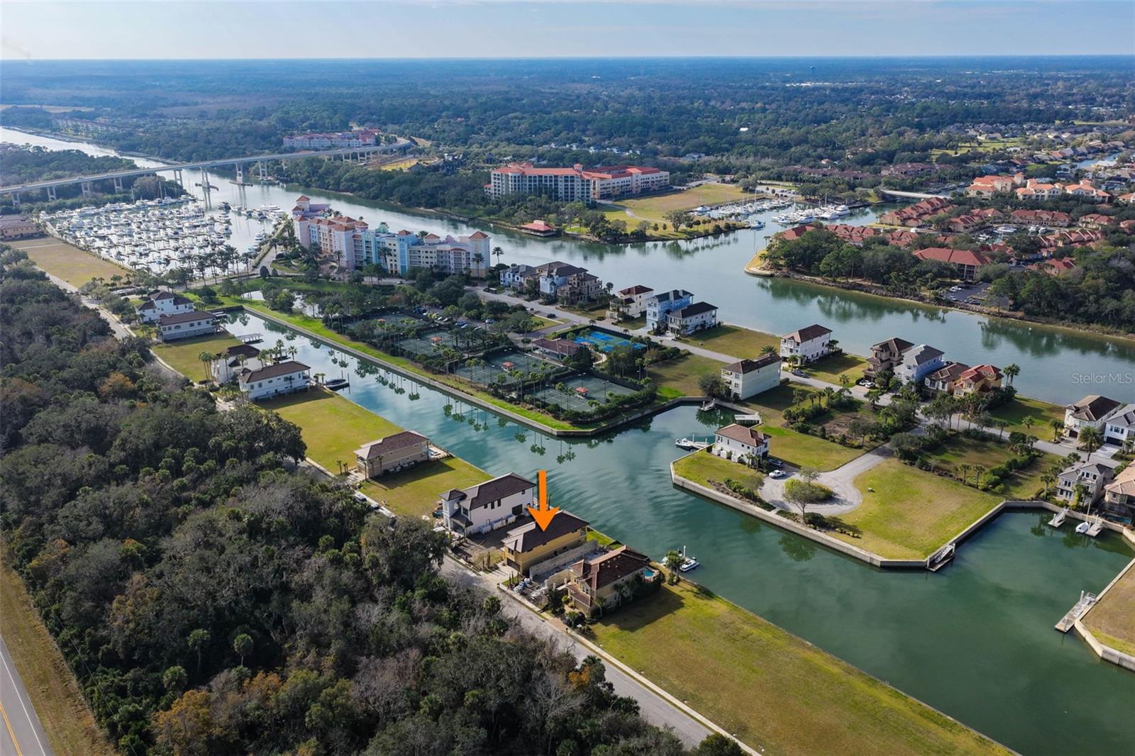 HARBOR VILLAGE MARINA - Residential