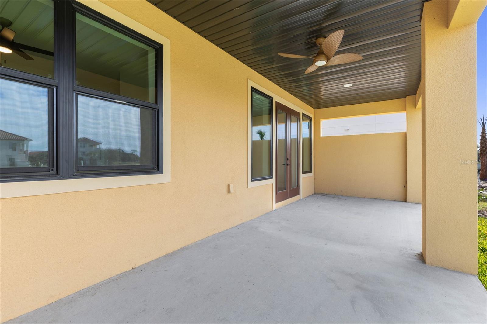 HARBOR VILLAGE MARINA - Residential