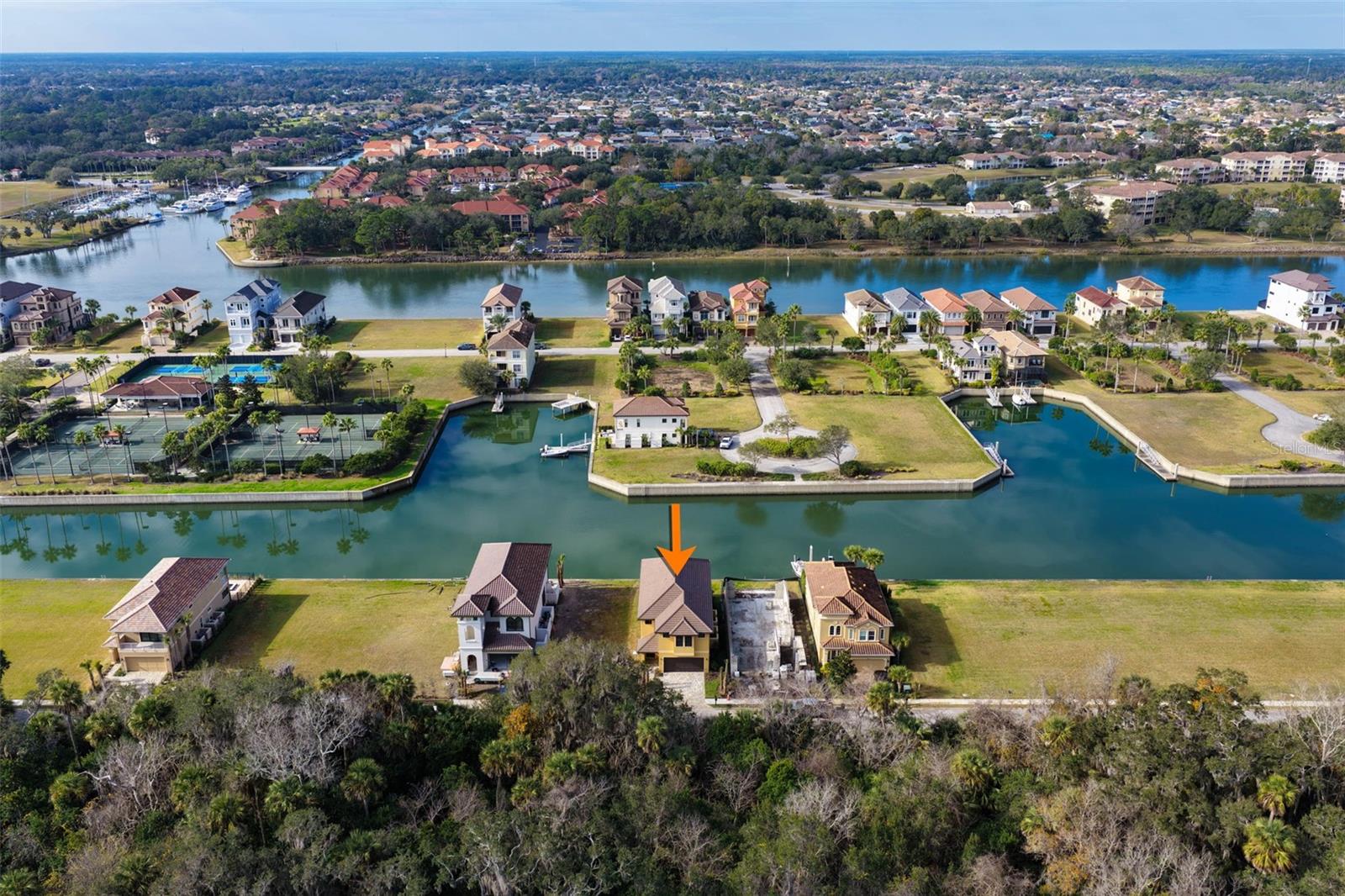 HARBOR VILLAGE MARINA - Residential