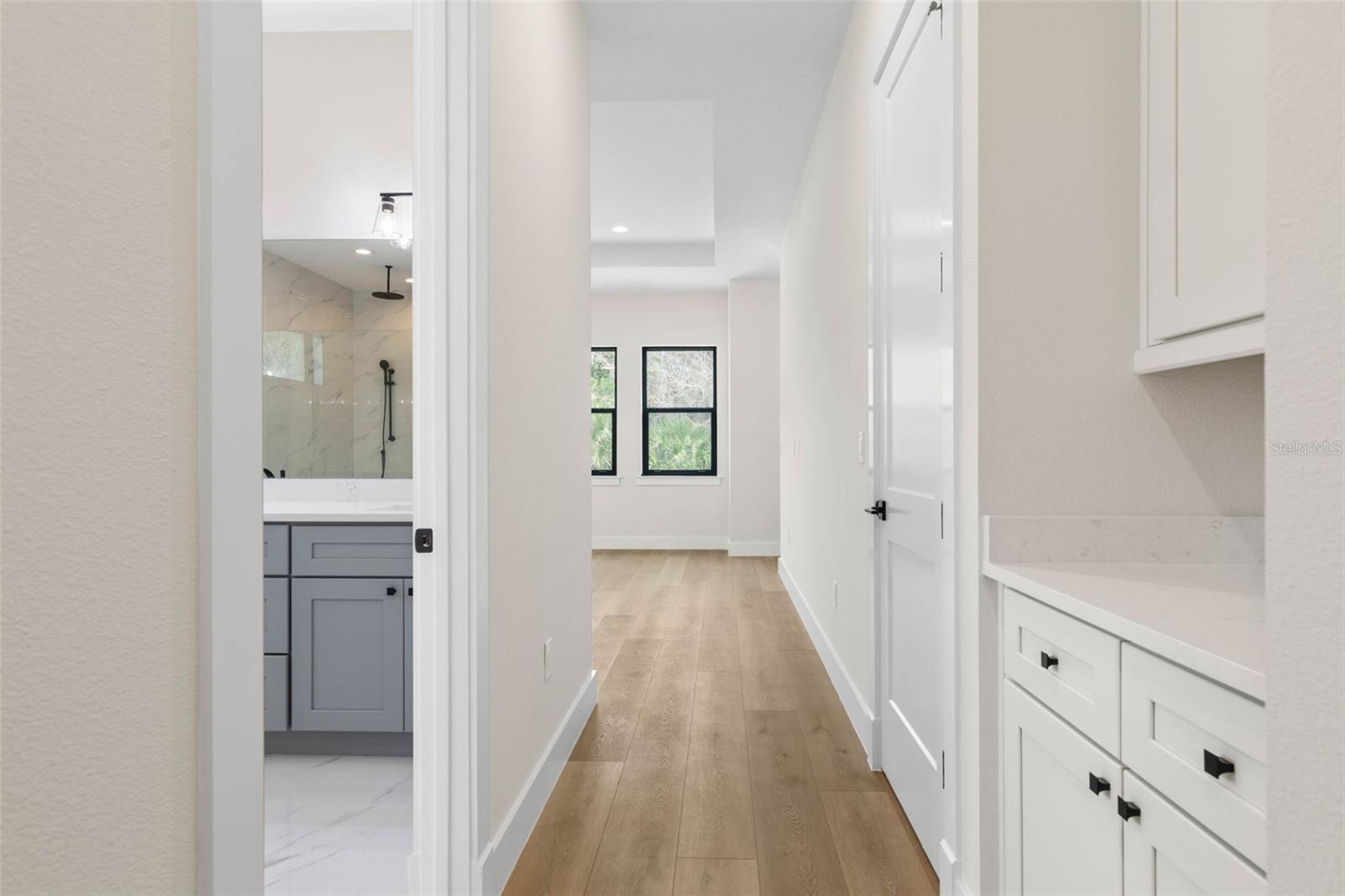 HARBOR VILLAGE MARINA - Residential