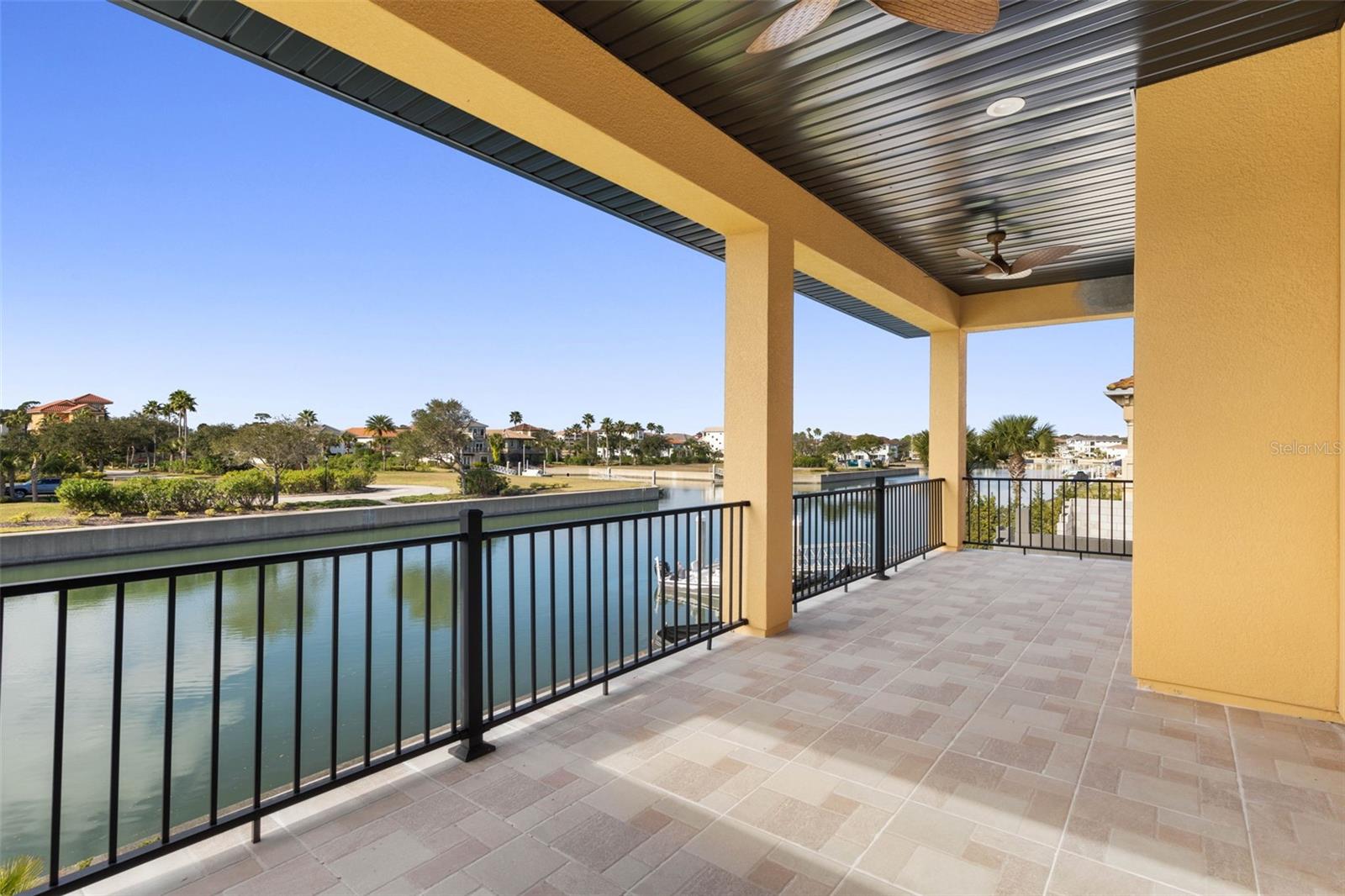 HARBOR VILLAGE MARINA - Residential