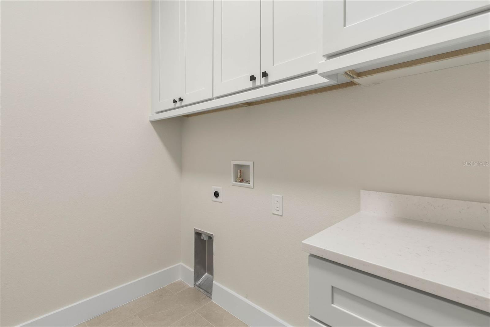 HARBOR VILLAGE MARINA - Residential