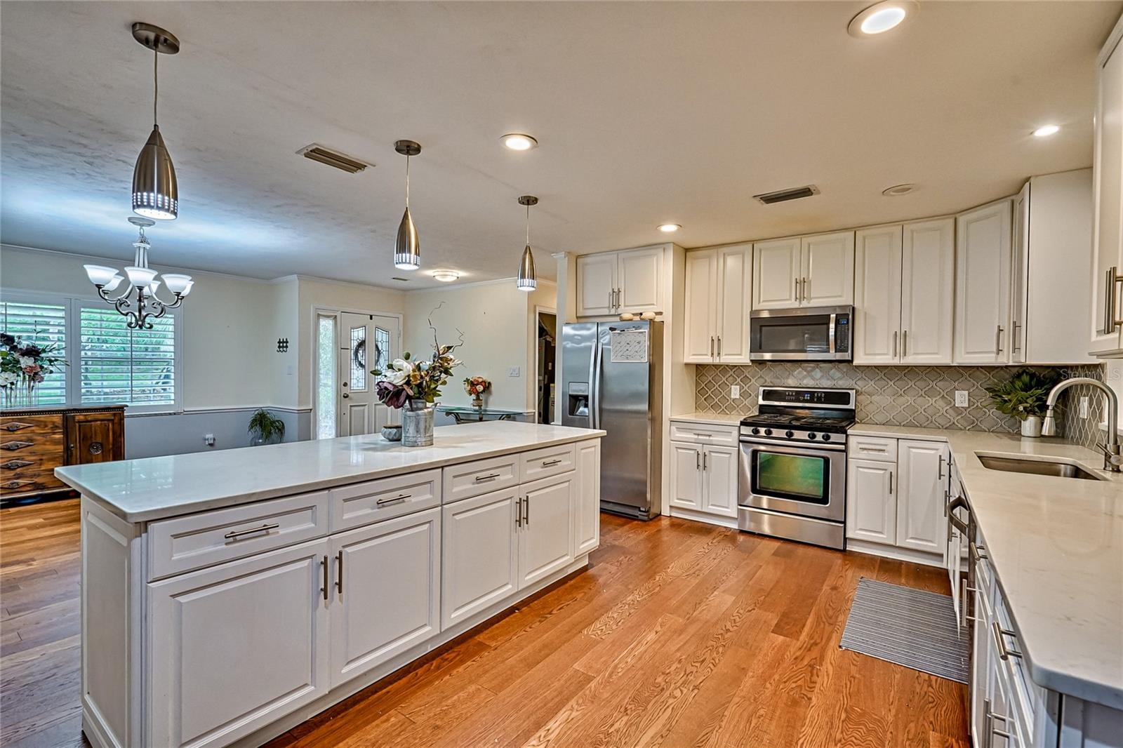 SUNNINGDALE - Residential