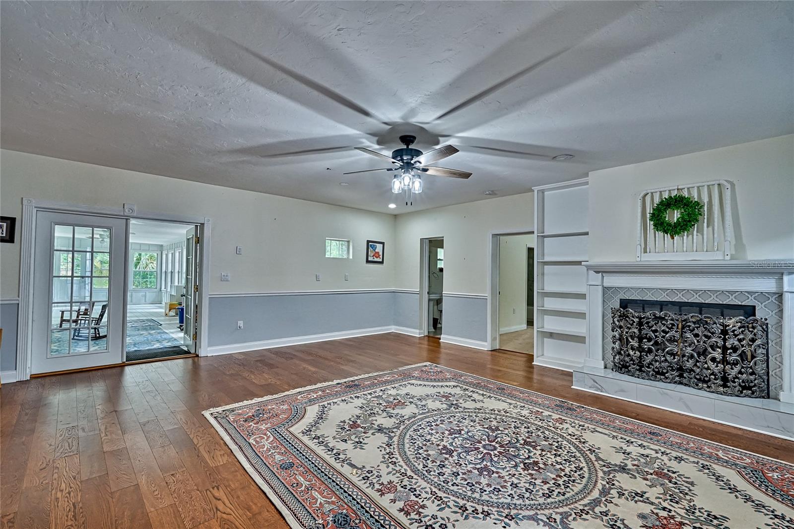 SUNNINGDALE - Residential