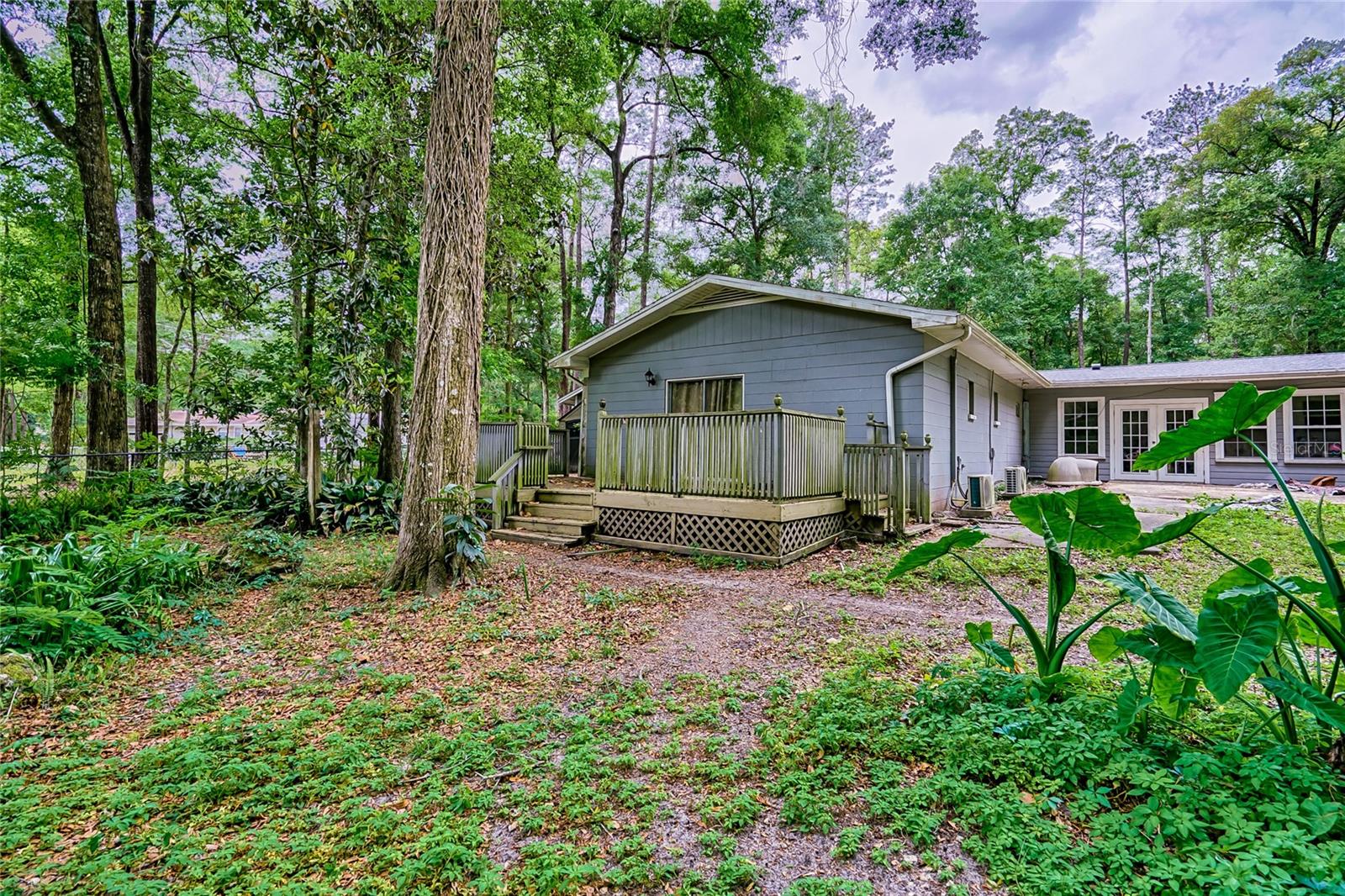 SUNNINGDALE - Residential