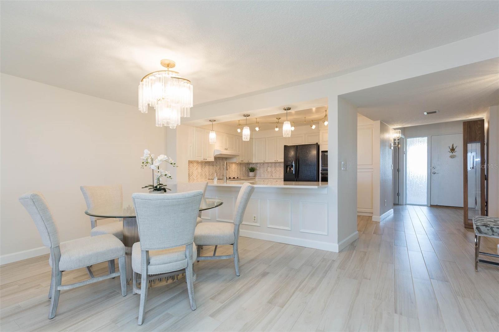 LIDO CONDO - Residential