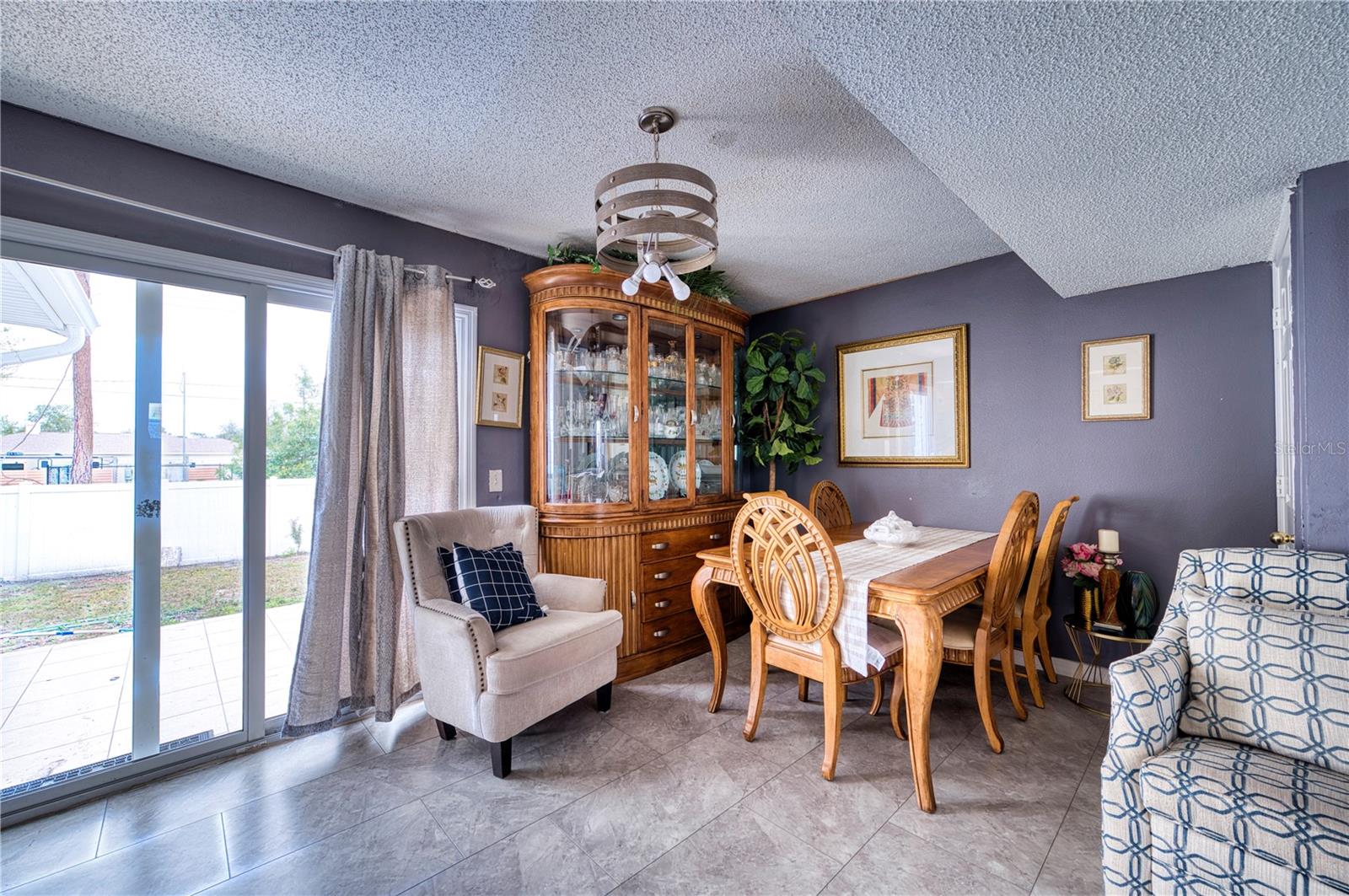 LAKE SARASOTA UNIT 11 - Residential