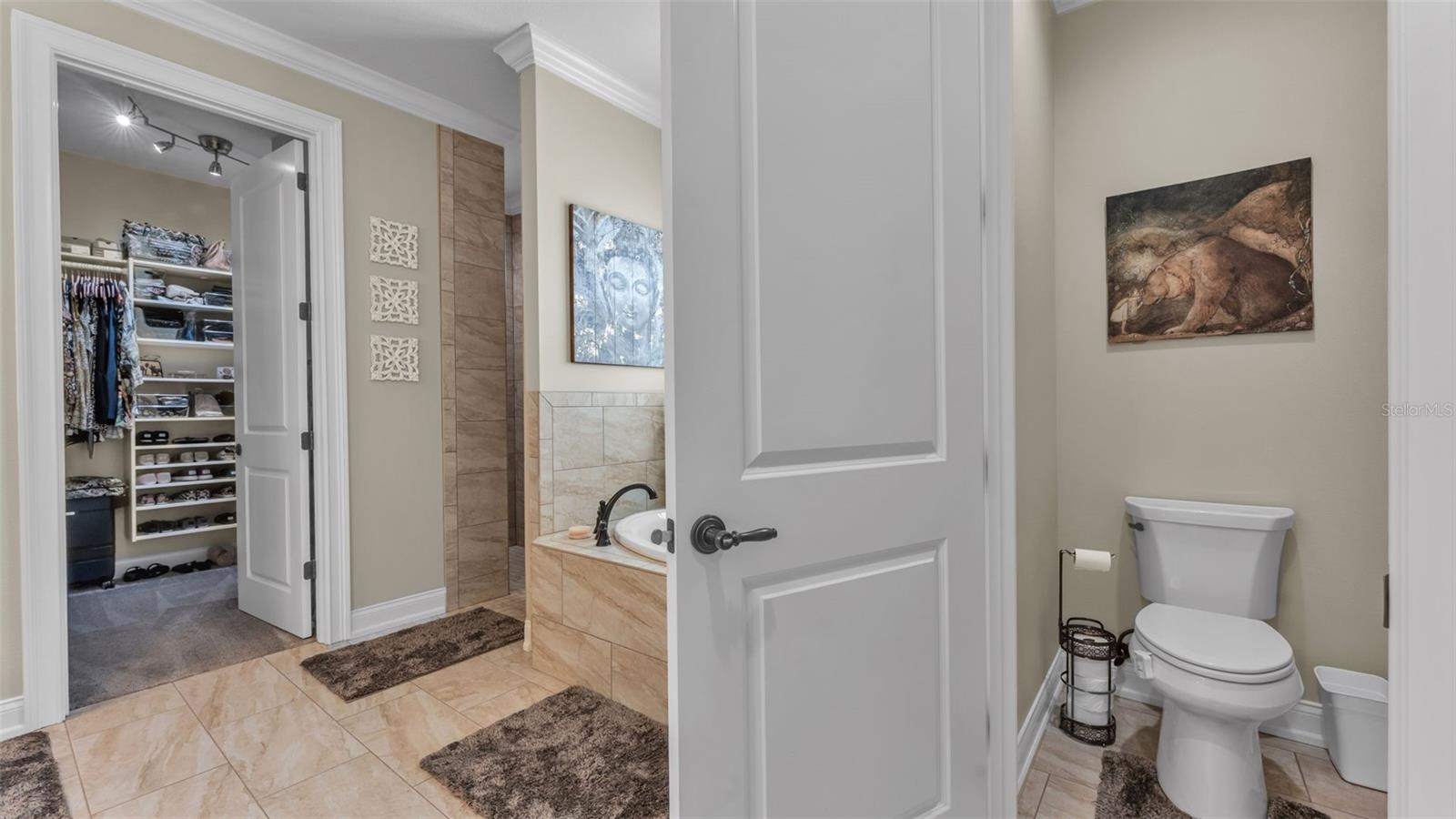 LAKE JAMES PH 4 - Residential